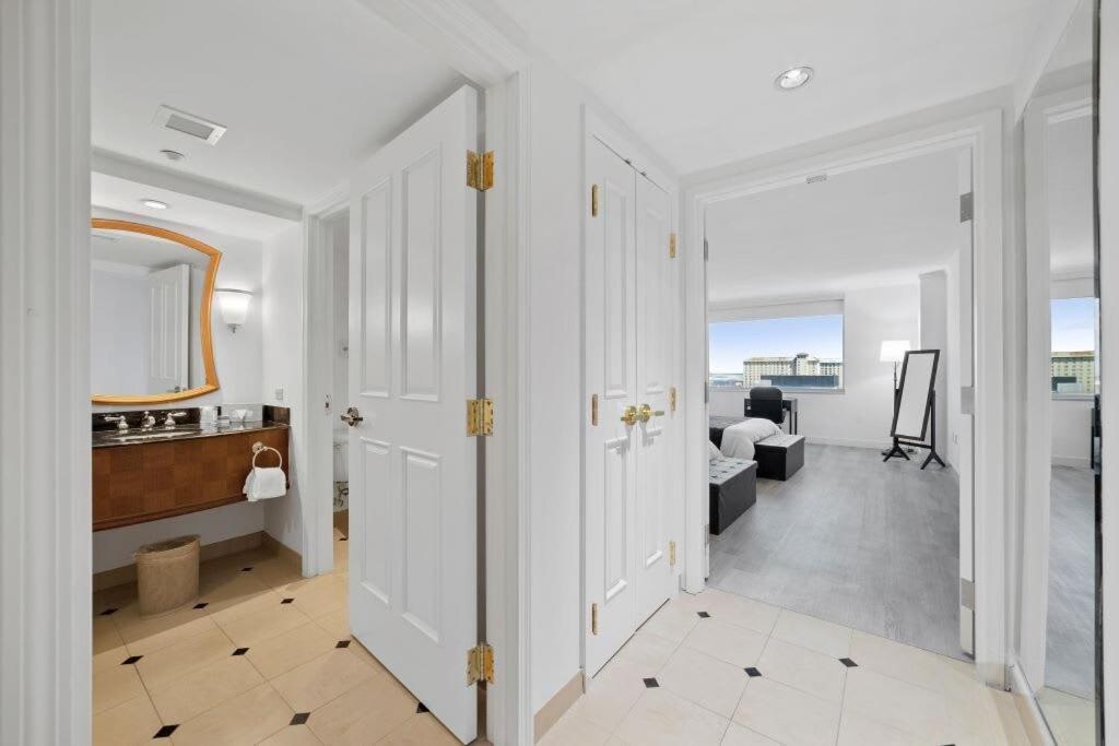 אטלנטיק סיטי Stylish 2Br 3Ba Cozysuites On The Boardwalk מראה חיצוני תמונה
